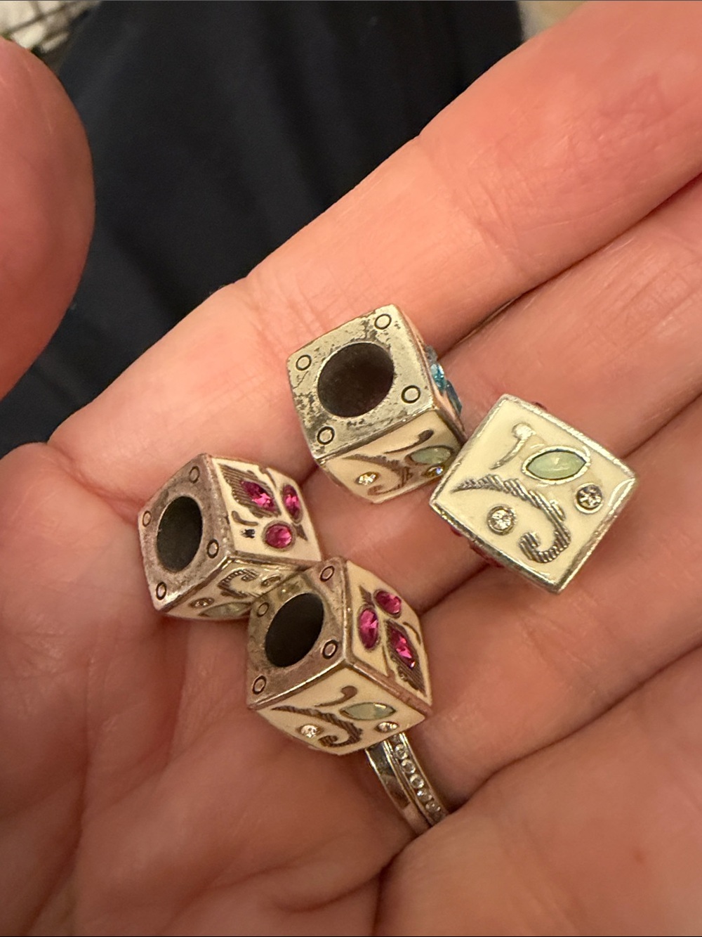 Brighton  Cube Charms